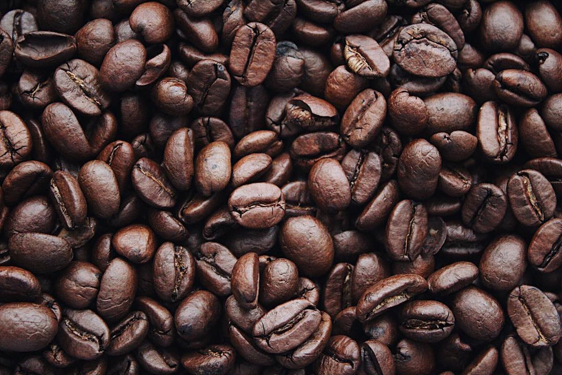 Zróżnicowanie kofeiny w kawie w porównaniu z herbatą